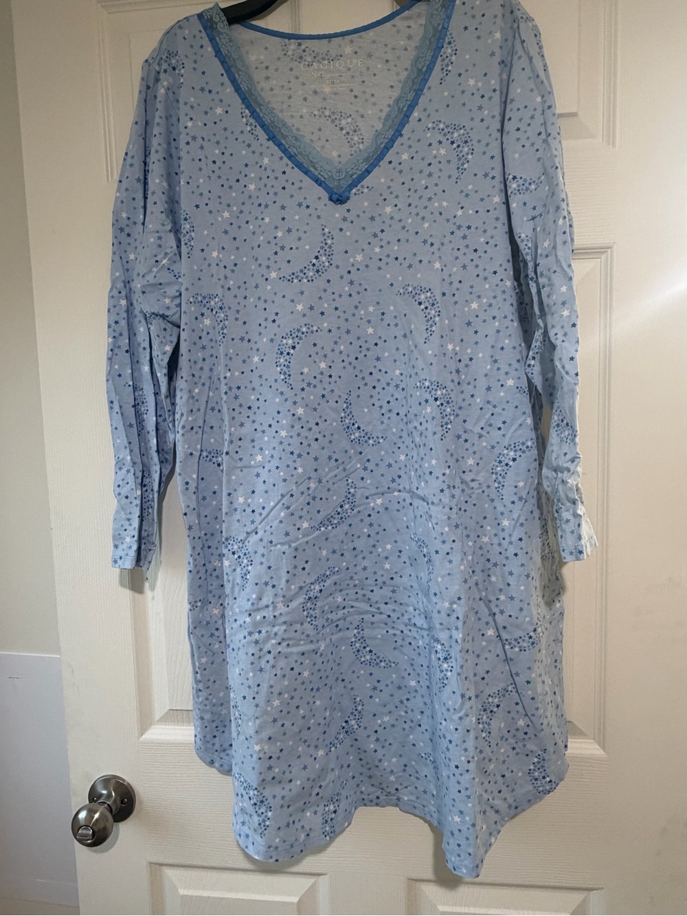 Cacique Blue Star Print nightgown size 22/24